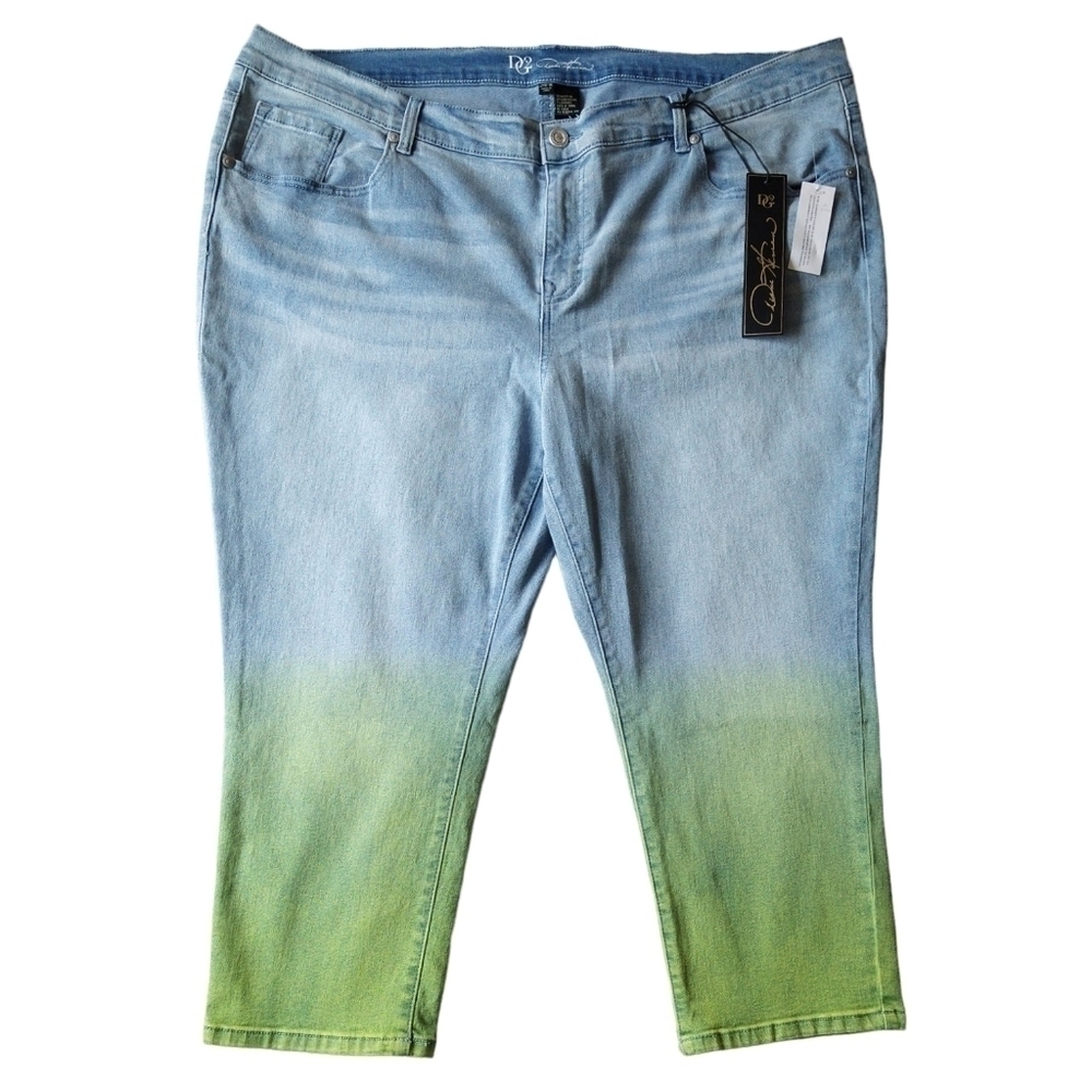 DG2 Diane Gilman NWT Light Wash Dip Dye Ombre Crop Jeans Modern Colorful PETITE
